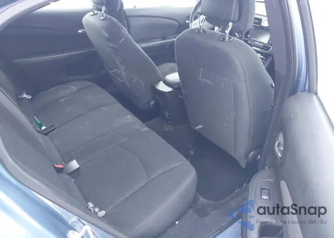 2011 Chrysler 200 Touring из США, поврежденный, VIN 1C3BC1FB1BN576348